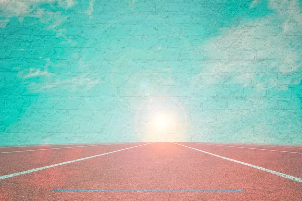 Stile vintage di pista di corsa corsia e cielo sfondo con s — Foto Stock