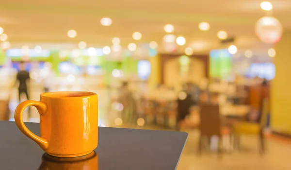 Empty Wood Table Coffee Shop Blur Background Bokeh Image — Stock Photo, Image