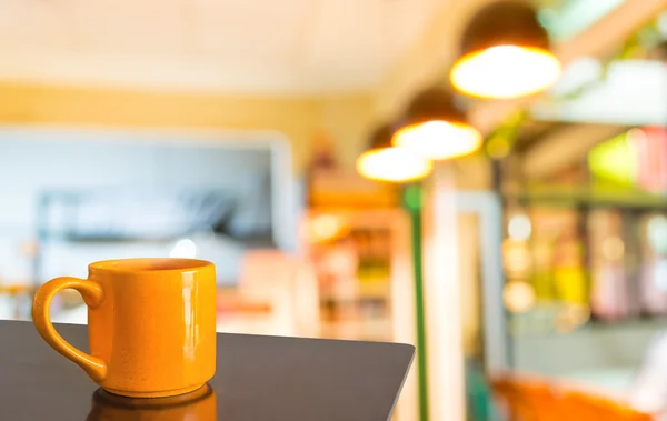 Koffie winkel wazig achtergrond met bokeh afbeelding — Stockfoto