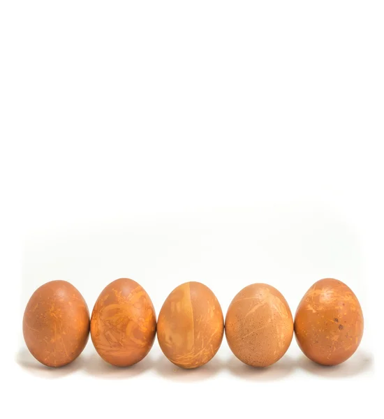 Huevos de Pascua aislados sobre fondo blanco . —  Fotos de Stock
