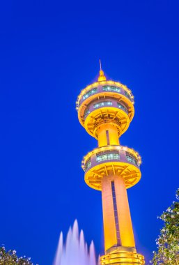 Banhan Chaemsai Kulesi: Suphanburi City, Süphan Buri il.