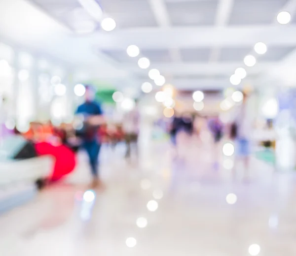 Imagem Borrada Pessoas Andando Mercado Dia Fundo Borrão Com Bokeh — Fotografia de Stock