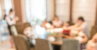 Çin restoranının arka planı Bokeh imajıyla bulanık .