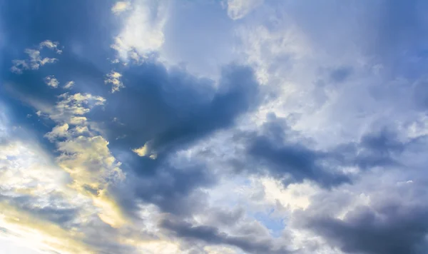 Bild Des Klaren Himmels Tag Zur Hintergrundnutzung — Stockfoto