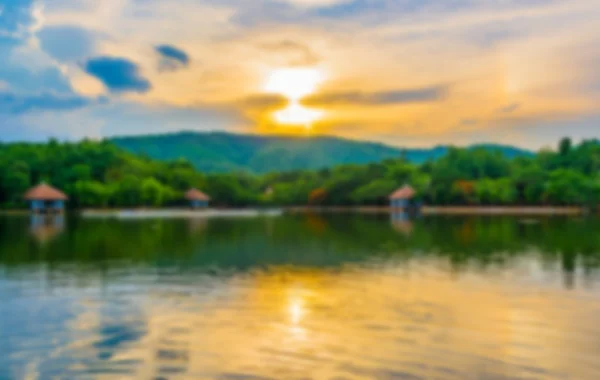 Bild Des Berges Und Des Sonnenuntergangs Hintergrund Verschwimmen — Stockfoto