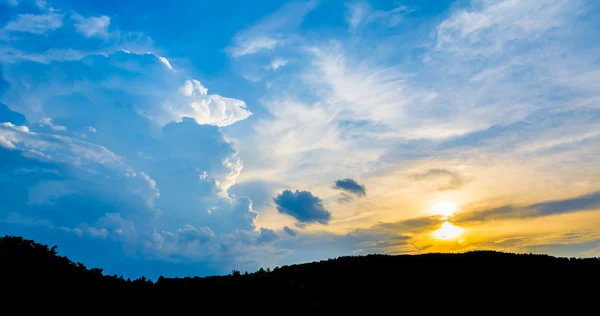 Silhouette Shot Image Mountain Sunset Sky Background — Stock Photo, Image