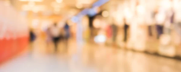 Zamazany obraz ludzi chodzących w centrum handlowym, rozmycie backgrou — Zdjęcie stockowe
