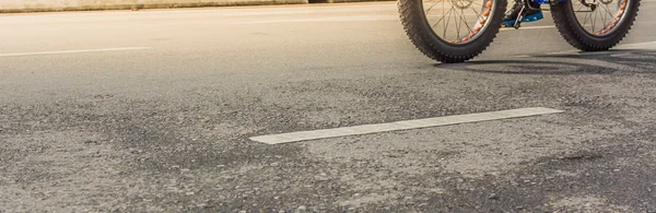 Imagen Carretera Asfalto Bicicleta Con Signo Para Uso Fondo —  Fotos de Stock