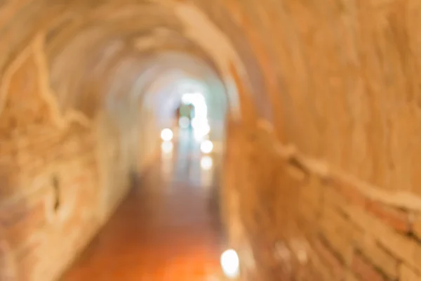 Imagen borrosa del túnel y la luz al final. — Foto de Stock