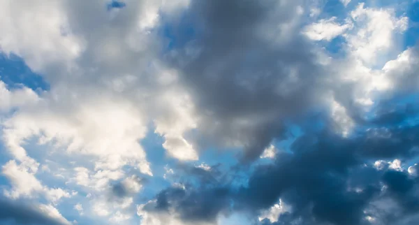 Imagen Cielo Azul Nubes Blancas Durante Día Para Uso Fondo —  Fotos de Stock