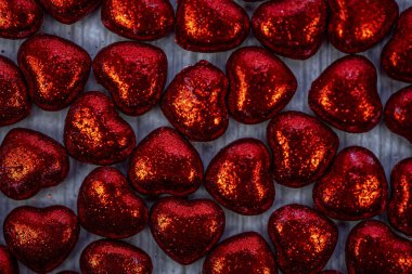 Kırmızı kalpli sevgililer günü arkaplanı. Yüksek kalite fotoğraf