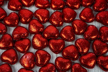 Kırmızı kalpli sevgililer günü arkaplanı. Yüksek kalite fotoğraf