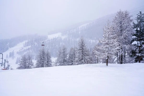 Paesaggio Dalla Cima Della Località Montana Nelle Alpi Francesi Con — Foto Stock