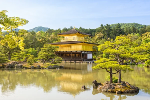 Kinkaku-ji, altın köşk