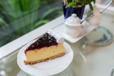 yaban mersini peynirli kek