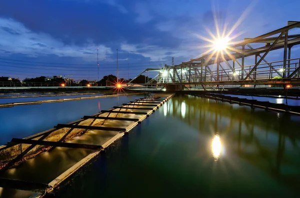 Planta de tratamiento de aguas residuales —  Fotos de Stock