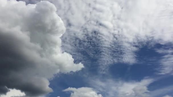 Le ciel de juin — Video