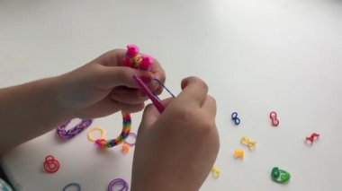 Yapım bilezikler gelen lastik bantlar