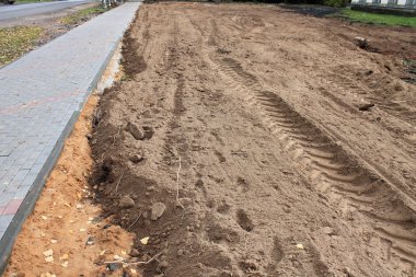 İnşaat alanında karada