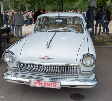 Moskova, Rusya - ö. 29 Haziran 2014: gaz-21 volga araba koleksiyonu retrofest araba şovu