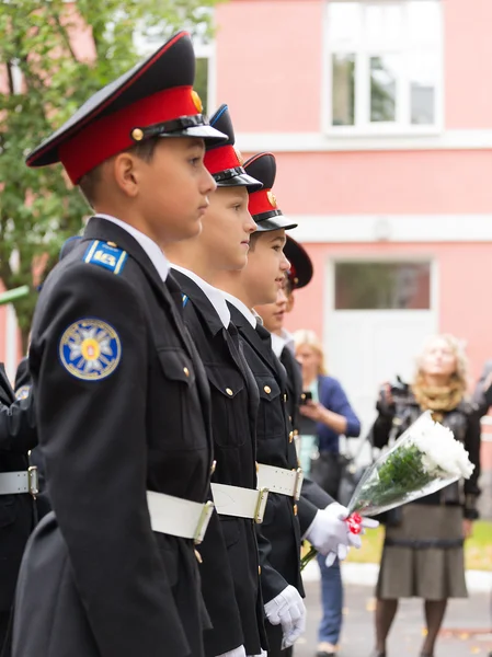 Moskva, Rusko - 1 září 2015: Přehlídka na 1 září v prvním Moskva Cadet Corps — Stock fotografie