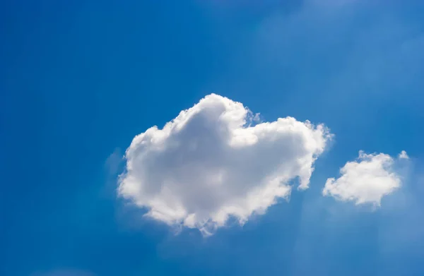 Ciel Bleu Frais Nuages Blancs Doux Ciel Bleu Vif Avec — Photo