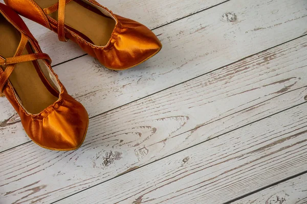 Sapatos Dança Fundo Madeira — Fotografia de Stock