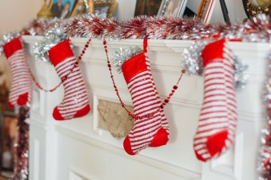 Noel dekorasyon şömine