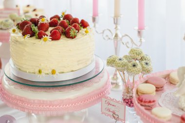 Düğün dekorasyon pembe renkler