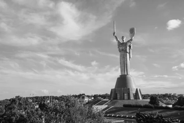 Berömda Motherland Monument Kiev Ukraina — Stockfoto