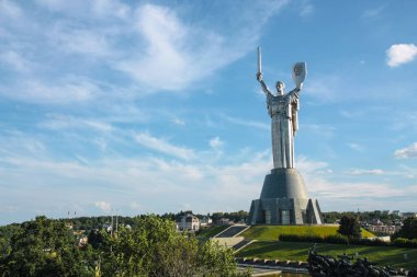 Ukrayna, Kyiv 'deki Anavatan Anıtı