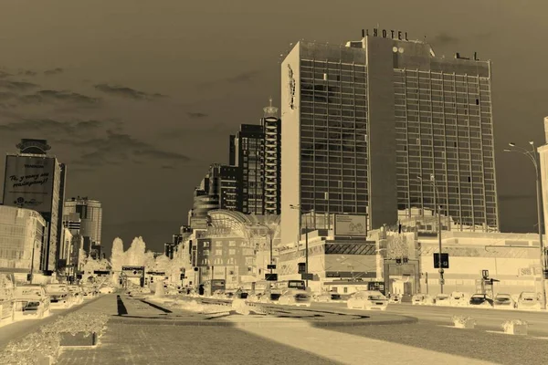 Негативный Имиджевый Эффект Городских Улиц Зданий Архитектуры Киева — стоковое фото