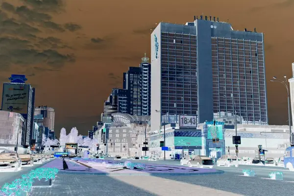  Kiev 'in sokaklarının, binalarının ve mimarisinin olumsuz imajı