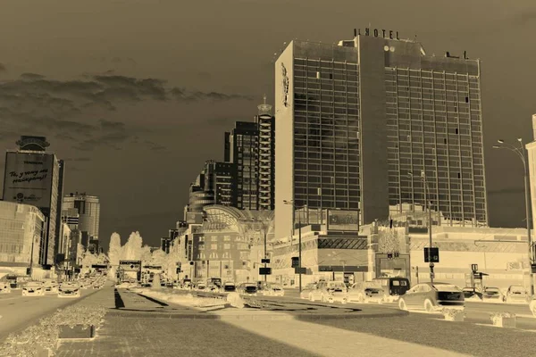  Kiev 'in sokaklarının, binalarının ve mimarisinin olumsuz imajı