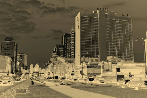  Kiev 'in sokaklarının, binalarının ve mimarisinin olumsuz imajı