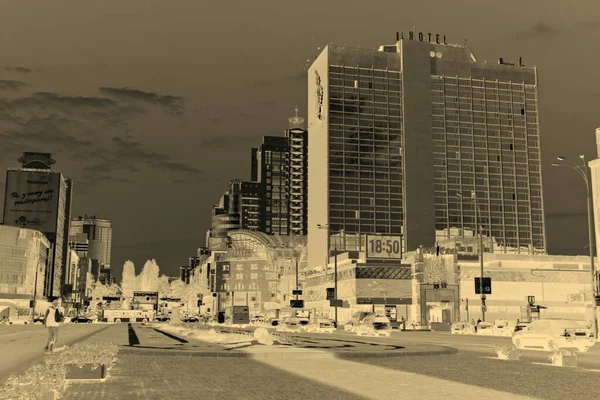  Kiev 'in sokaklarının, binalarının ve mimarisinin olumsuz imajı