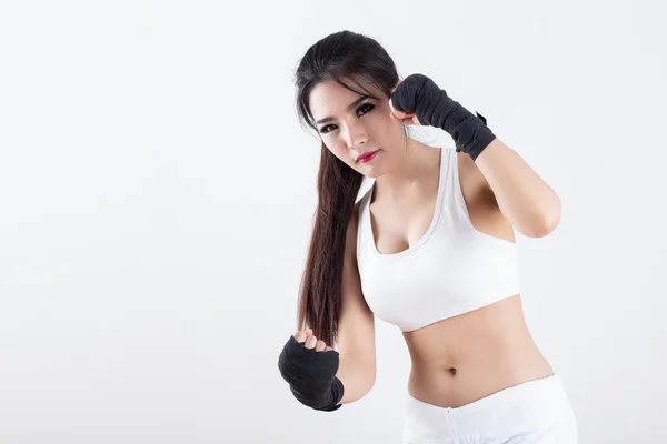 Güzel bir boks kadın — Stok fotoğraf