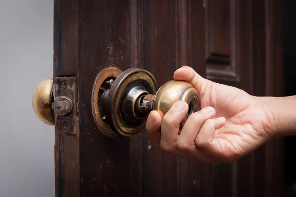 Pomo de puerta roto — Foto de Stock