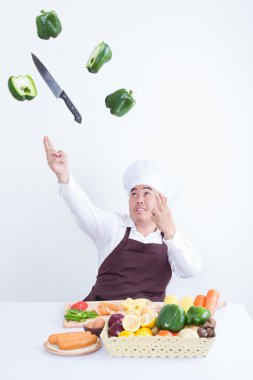 Şef sihirli konsepti ile pişirme