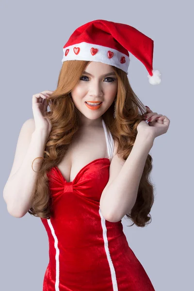 Красива жінка Азії модель в Санта-Клауса одяг — стокове фото
