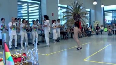 Güzel dans yarışması Brezilya Karnavalı