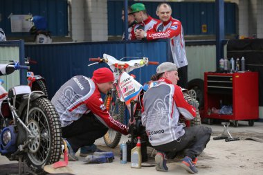 Mekaniği motosiklet hazırlamak