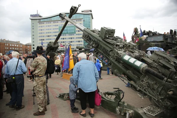 Equipaggiamento militare e soldati del 2nd Cavalry Regiment a Daugavpils — Foto Stock