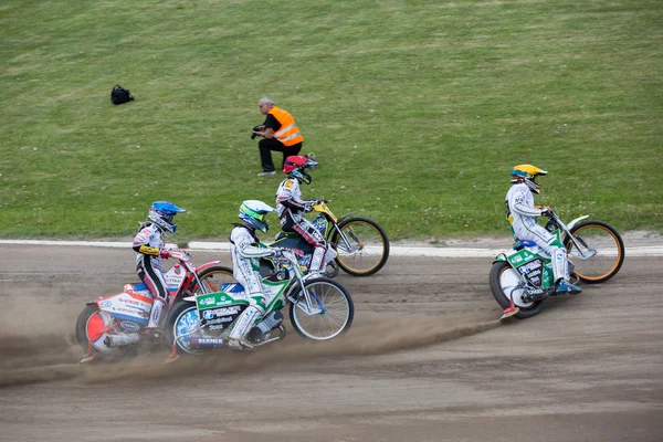 Speedway ryttare på spåret — Stockfoto