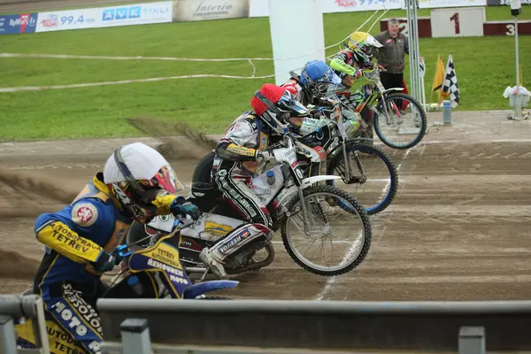 Speedway ryttare på spåret — Stockfoto