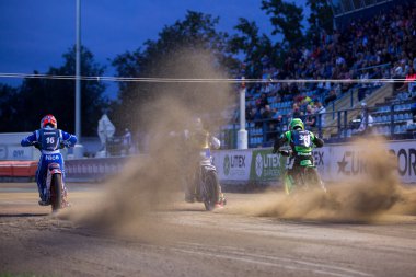 Binici - toz tüy başlangıcı