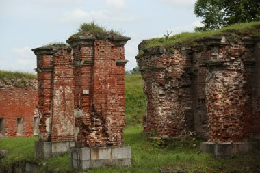 19. yüzyıldan kırmızı brivk binaların