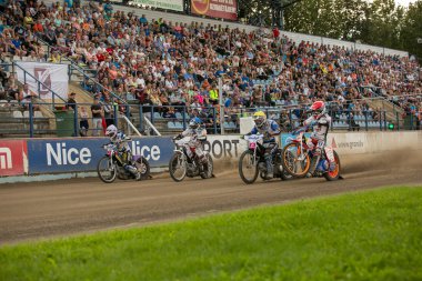 Speedway binici start üzerinde