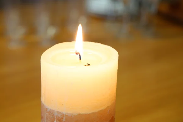 The candle — Stock Photo, Image