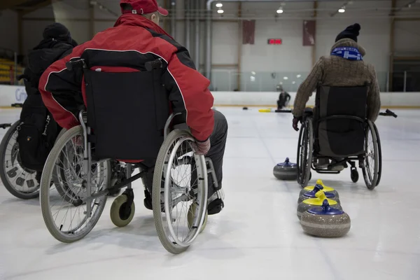 Кёрлинг на колясках на Паралимпийских играх — стоковое фото